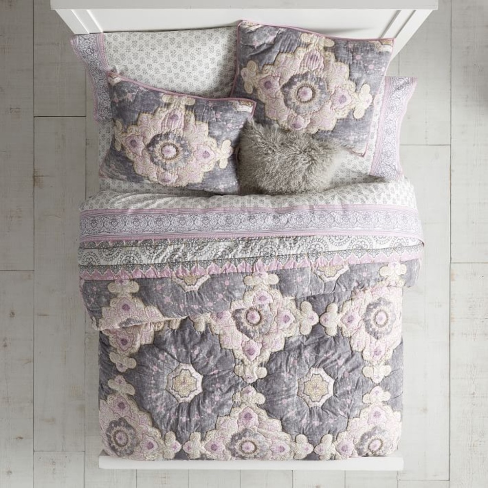 PotteryBarn Bohemian Wonder Twin Quilt